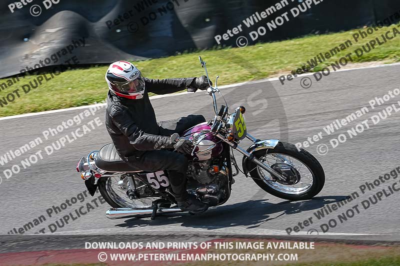cadwell park;cadwell park photographs;cadwell trackday photographs;enduro digital images;event digital images;eventdigitalimages;peter wileman photography;racing digital images;trackday digital images;trackday photos